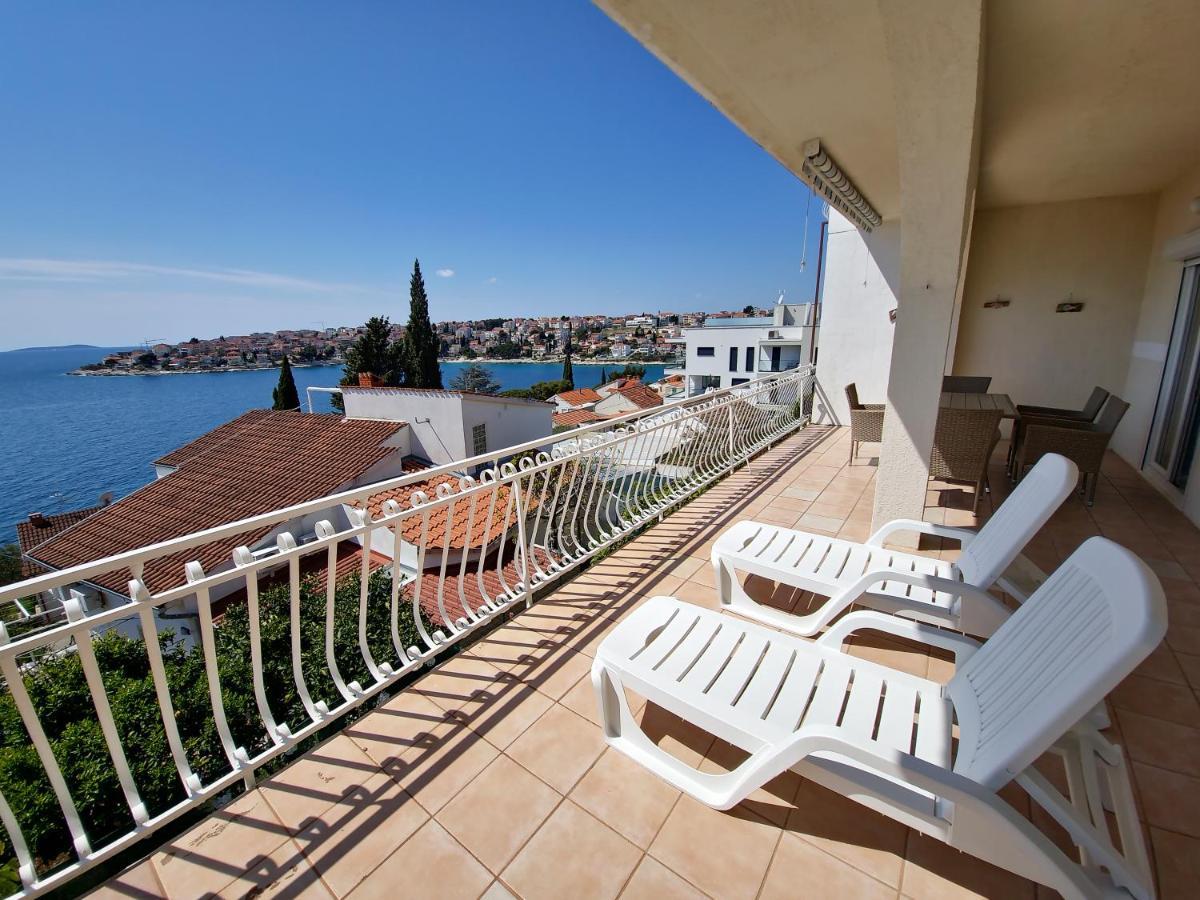 Apartments Cacija Trogir Ngoại thất bức ảnh